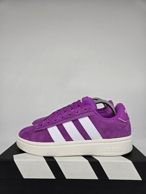 Adidas Shoes Size 7 for Sale up to 90% Off: Poshmark